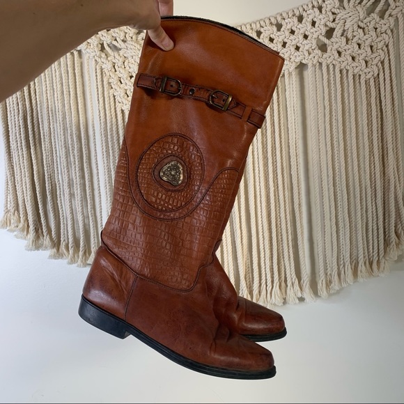 Vintage Leather Winter Brown Boots - Picture 12 of 12